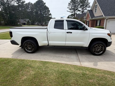 Used 2020 Toyota Tundra SR RWD image 4