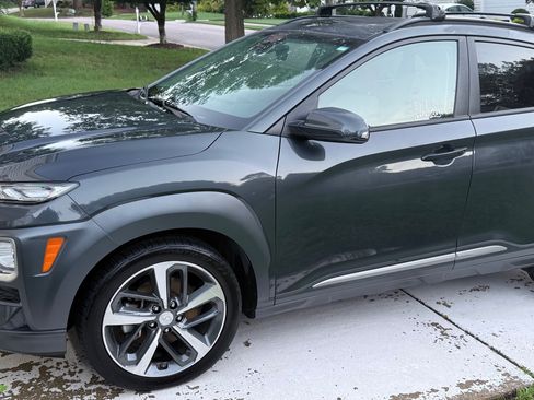 Used 2019 Hyundai Kona Limited FWD image 31