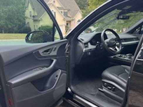 Used 2019 Audi Q7 2.0T Premium w/ Convenience Package image 23