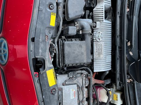 Used 2010 Toyota Prius Five image 17