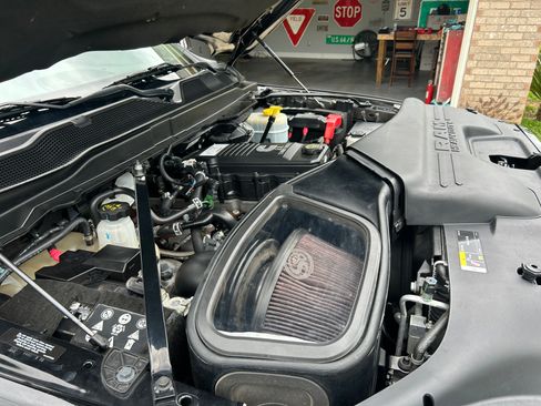 Used 2024 RAM 3500 Laramie AWD/4WD image 11
