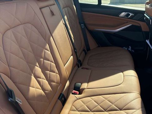 Used 2024 BMW X5 sDrive40i w/ Premium Package image 23