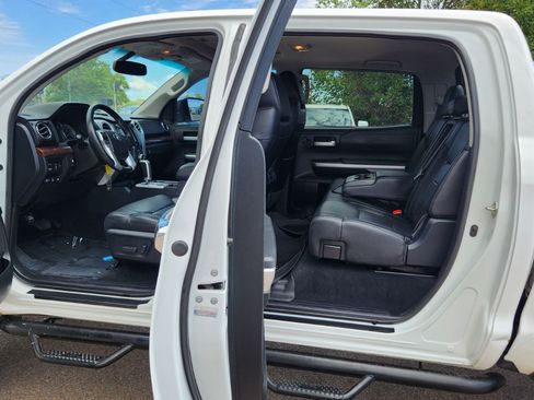 Used 2017 Toyota Tundra Limited image 9