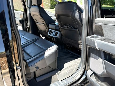 Used 2023 Ford F250 Lariat w/ Lariat Ultimate Package AWD/4WD image 19