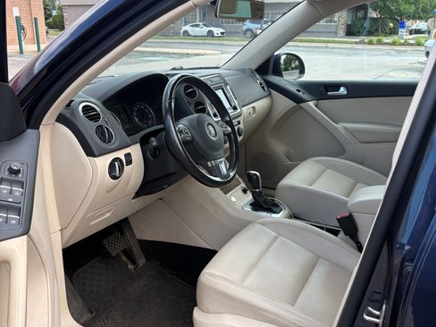 Used 2016 Volkswagen Tiguan SE image 8