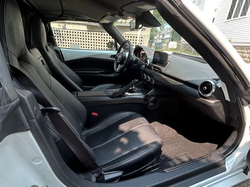 Used 2023 MAZDA MX-5 Miata Grand Touring image 5