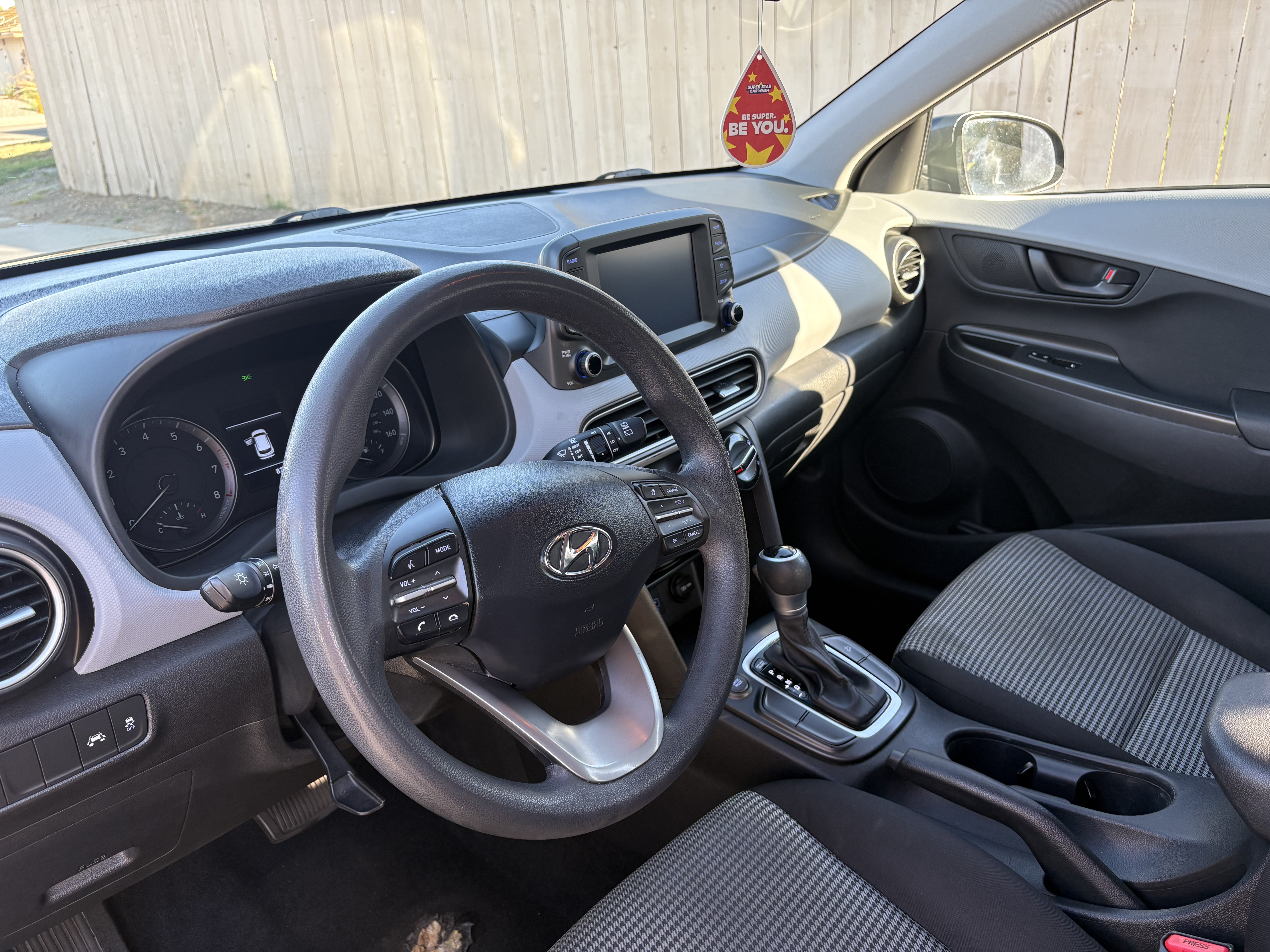 Used 2020 Hyundai Kona SE FWD image 15