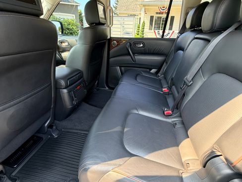 Used 2020 Nissan Armada Platinum AWD/4WD image 11