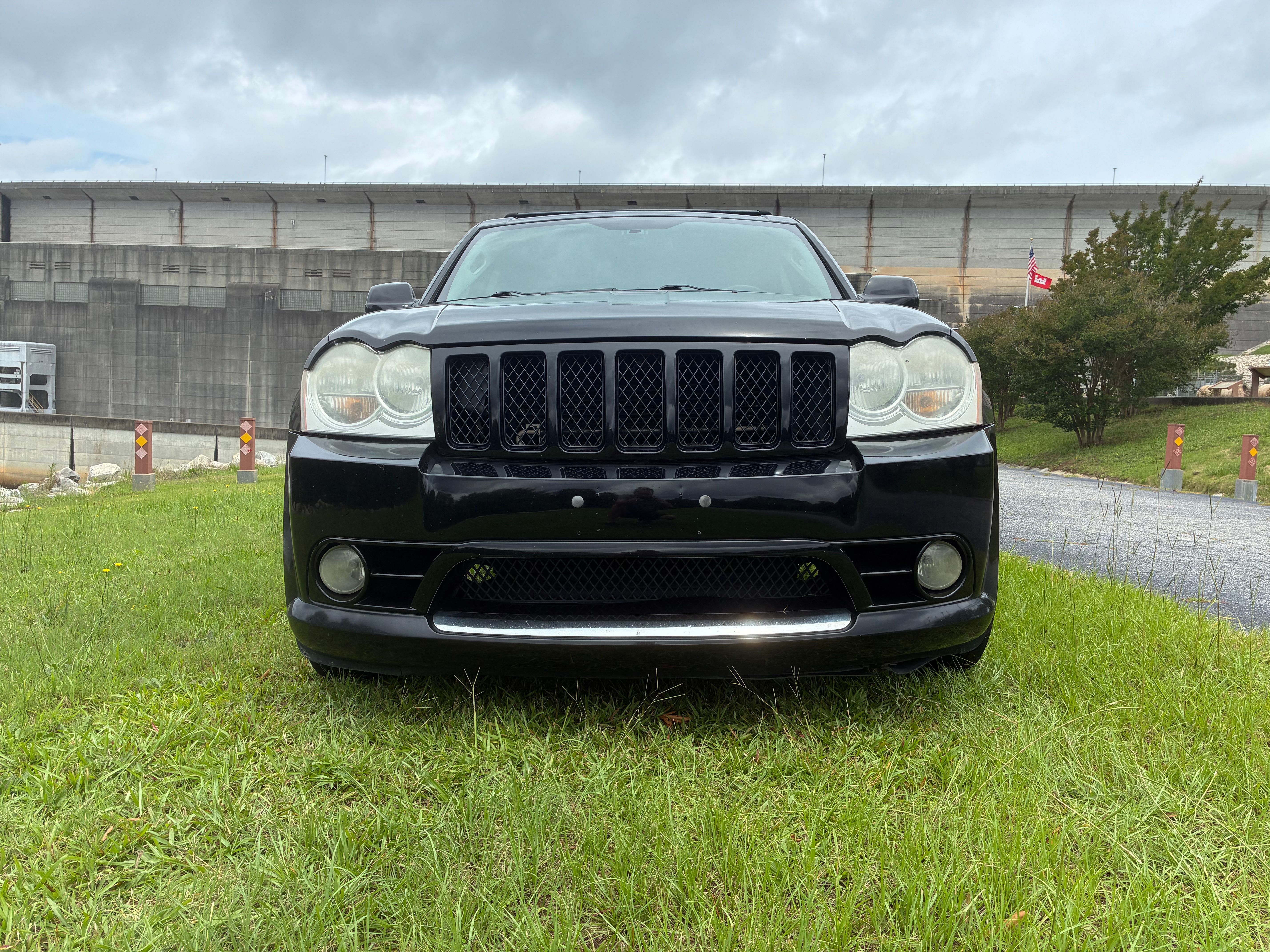 Used 2007 Jeep Grand Cherokee SRT8 w/ SRT Option Group I AWD/4WD image 5