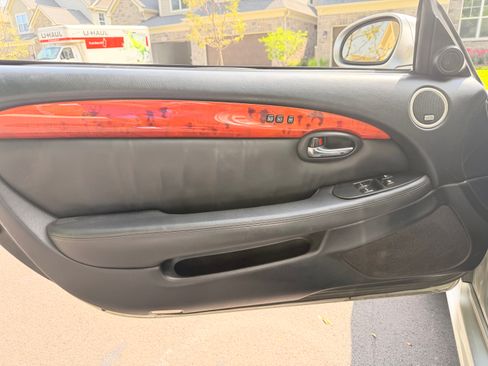 Used 2002 Lexus SC 430 Convertible RWD image 15