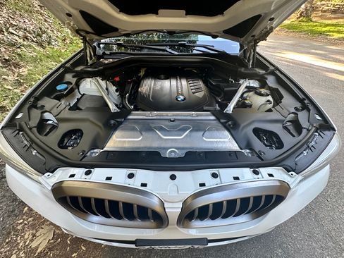 Used 2018 BMW X3 M40i image 12