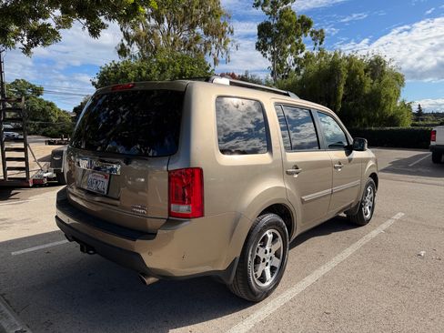 Used 2011 Honda Pilot Touring image 6