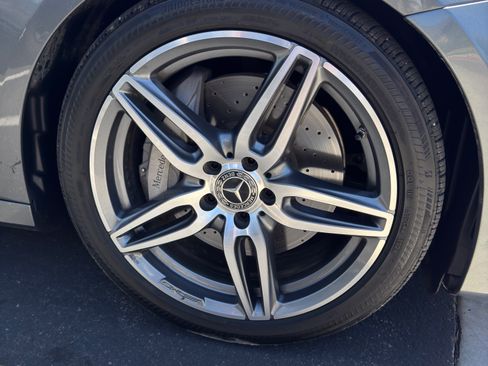 Used 2018 Mercedes-Benz E 300 image 25