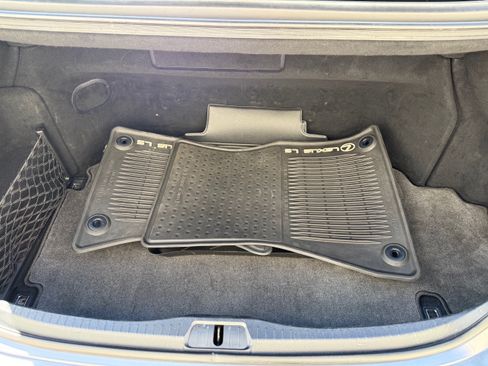 Used 2016 Lexus LS 600h L image 31