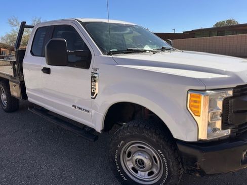 Used 2017 Ford F250 XL image 9