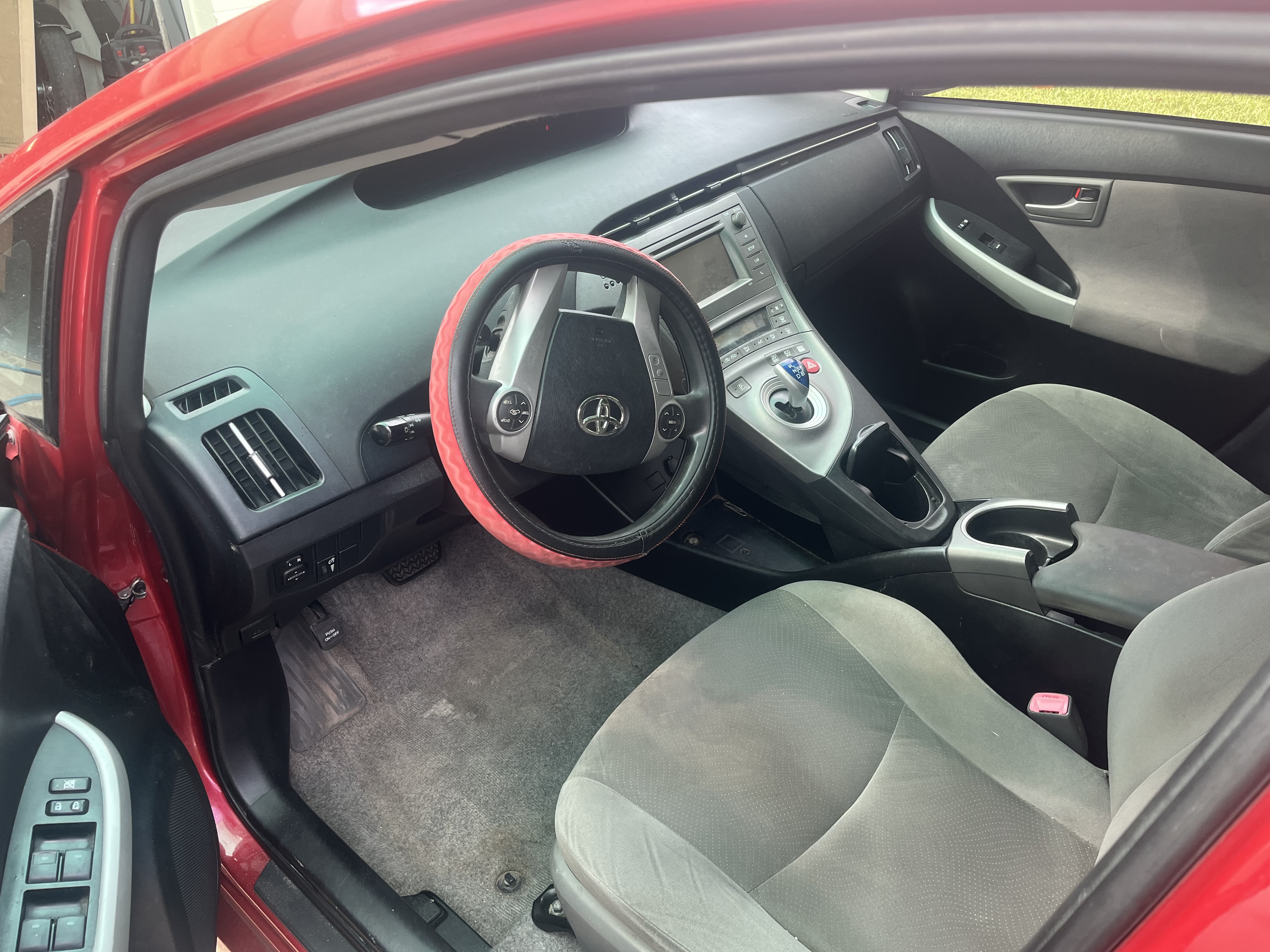 Used 2013 Toyota Prius Two FWD image 10