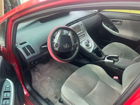 Used 2013 Toyota Prius Two FWD image 10
