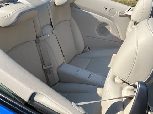 Used 2010 Lexus IS 350C image 17