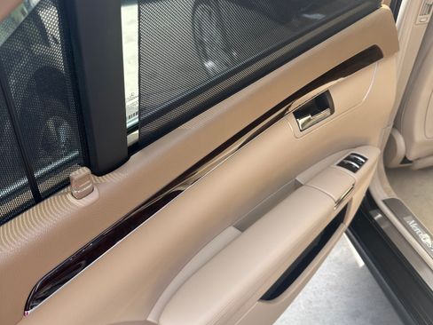 Used 2012 Mercedes-Benz S 550 image 16