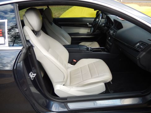 Used 2016 Mercedes-Benz E 400 4MATIC Coupe image 6