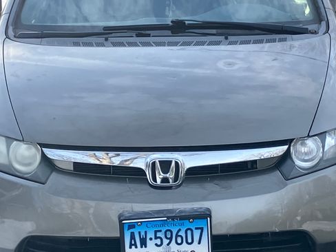 Used 2008 Honda Civic LX image 2