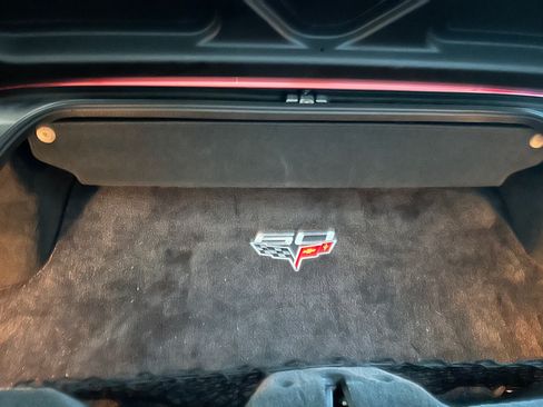 Used 2013 Chevrolet Corvette Grand Sport w/ 3LT Preferred Equipment Group image 15