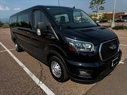 Used 2023 Ford Transit 350 XLT AWD/4WD image 4