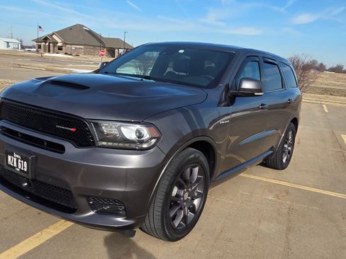 Used 2018 Dodge Durango R/T w/ Technology Group image 2