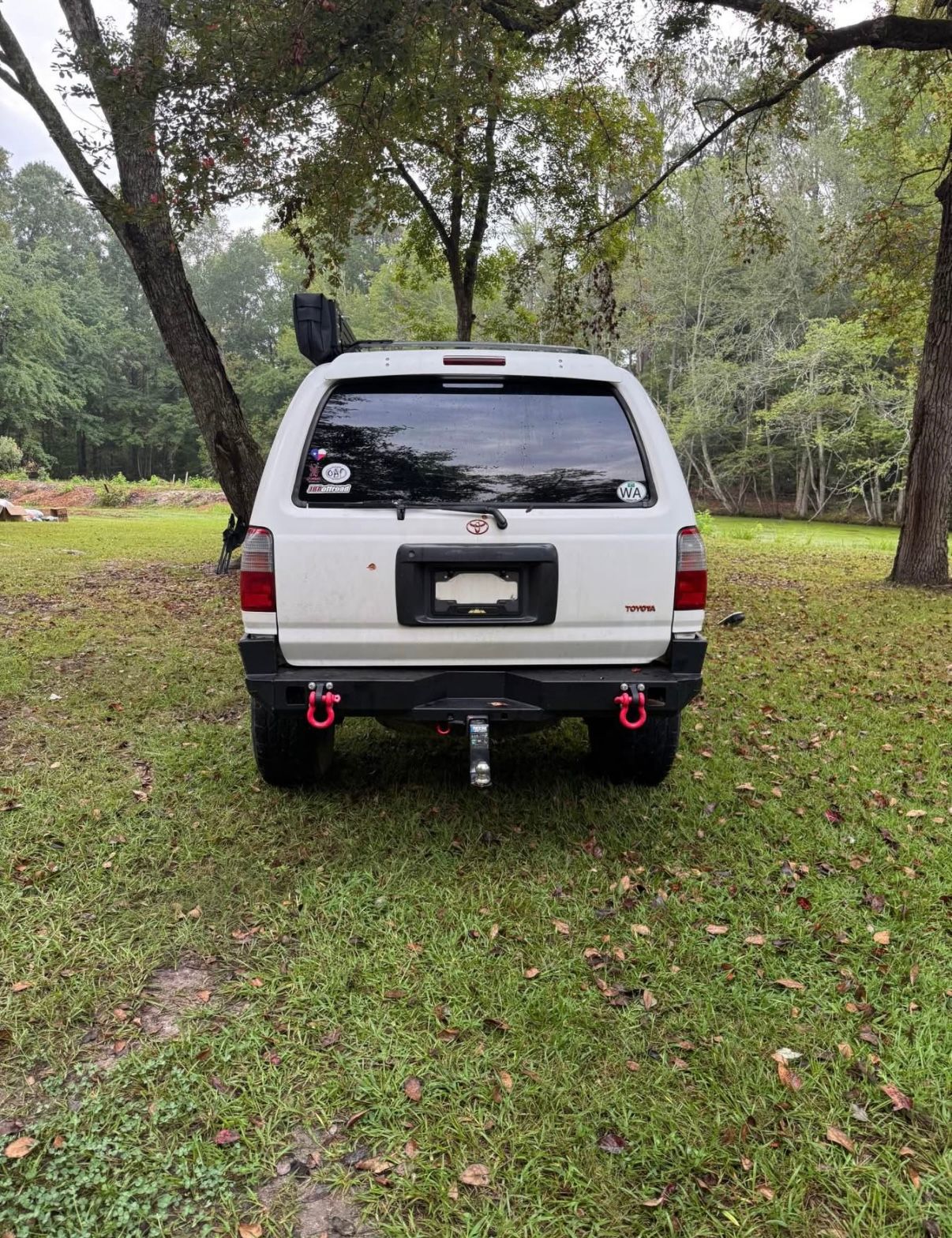 Used 1998 Toyota 4Runner SR5 w/ Preferred Equipment Group 1 AWD/4WD image 5
