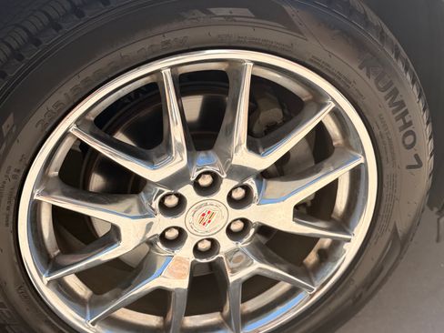Used 2013 Cadillac SRX Premium FWD image 12