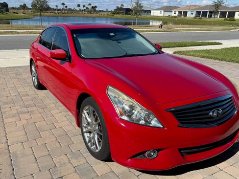 Used 2012 INFINITI G37 Journey w/ Premium Pkg image 2