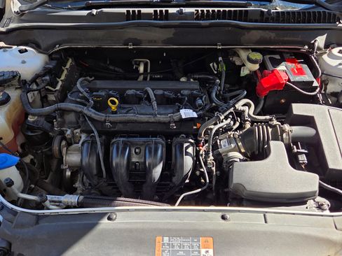 Used 2016 Ford Fusion S image 10