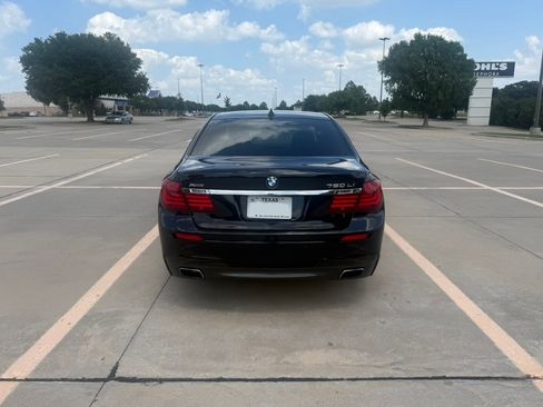 Used 2015 BMW 750Li xDrive AWD/4WD image 4