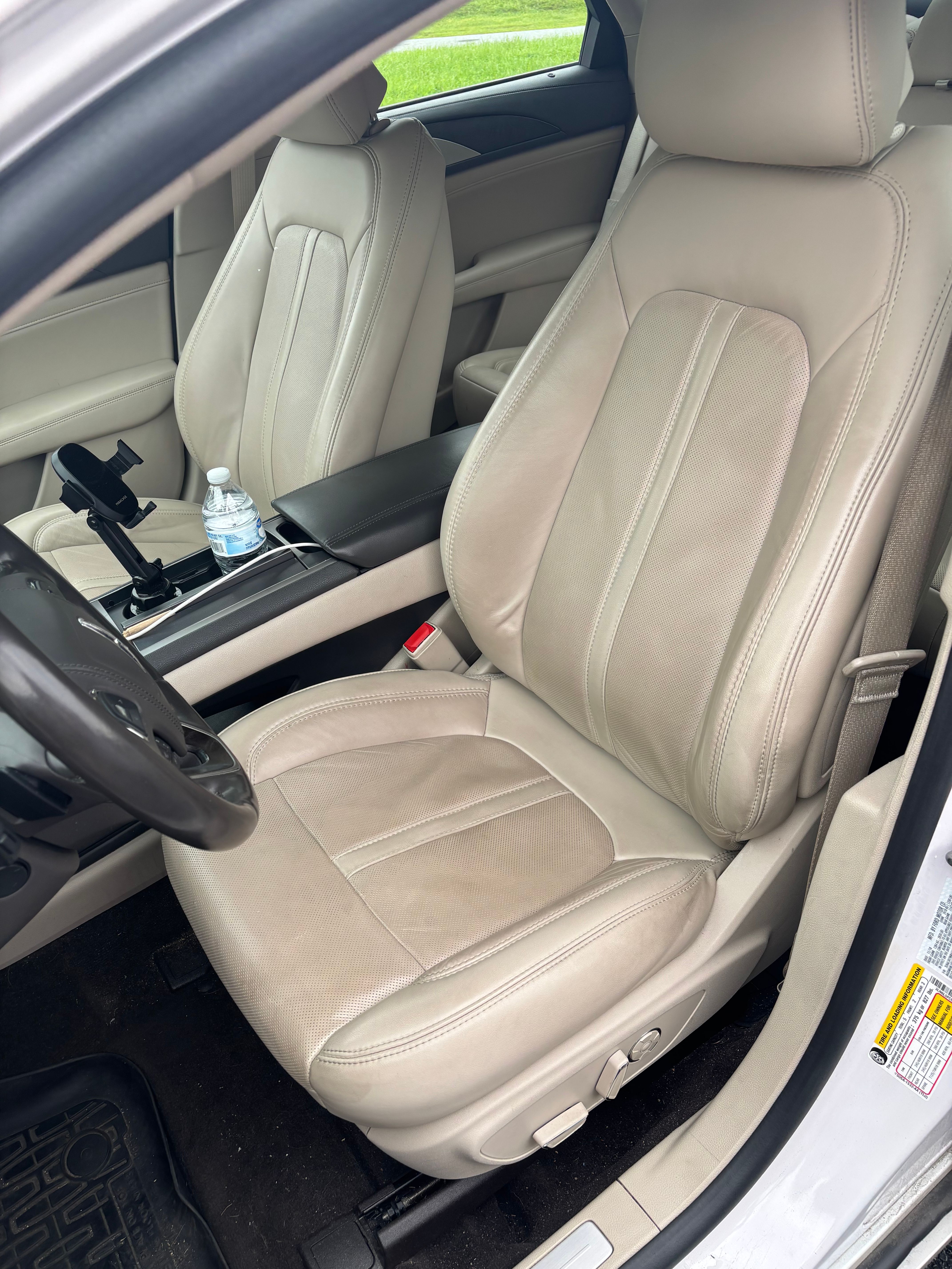 Used 2019 Lincoln MKZ Reserve AWD/4WD image 21