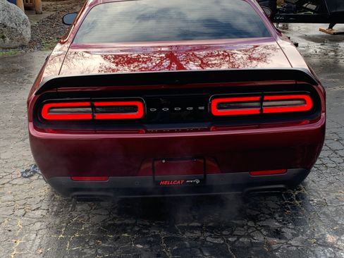 Used 2022 Dodge Challenger SRT Hellcat Redeye image 13