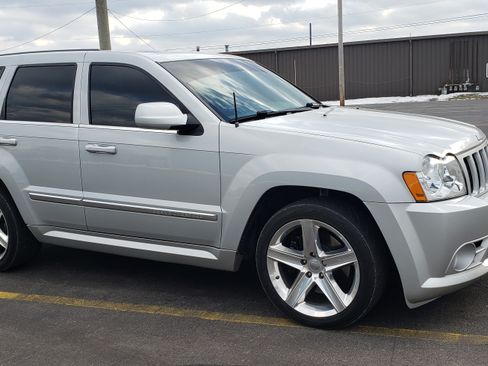 Used 2007 Jeep Grand Cherokee SRT8 w/ SRT Option Group I image 6