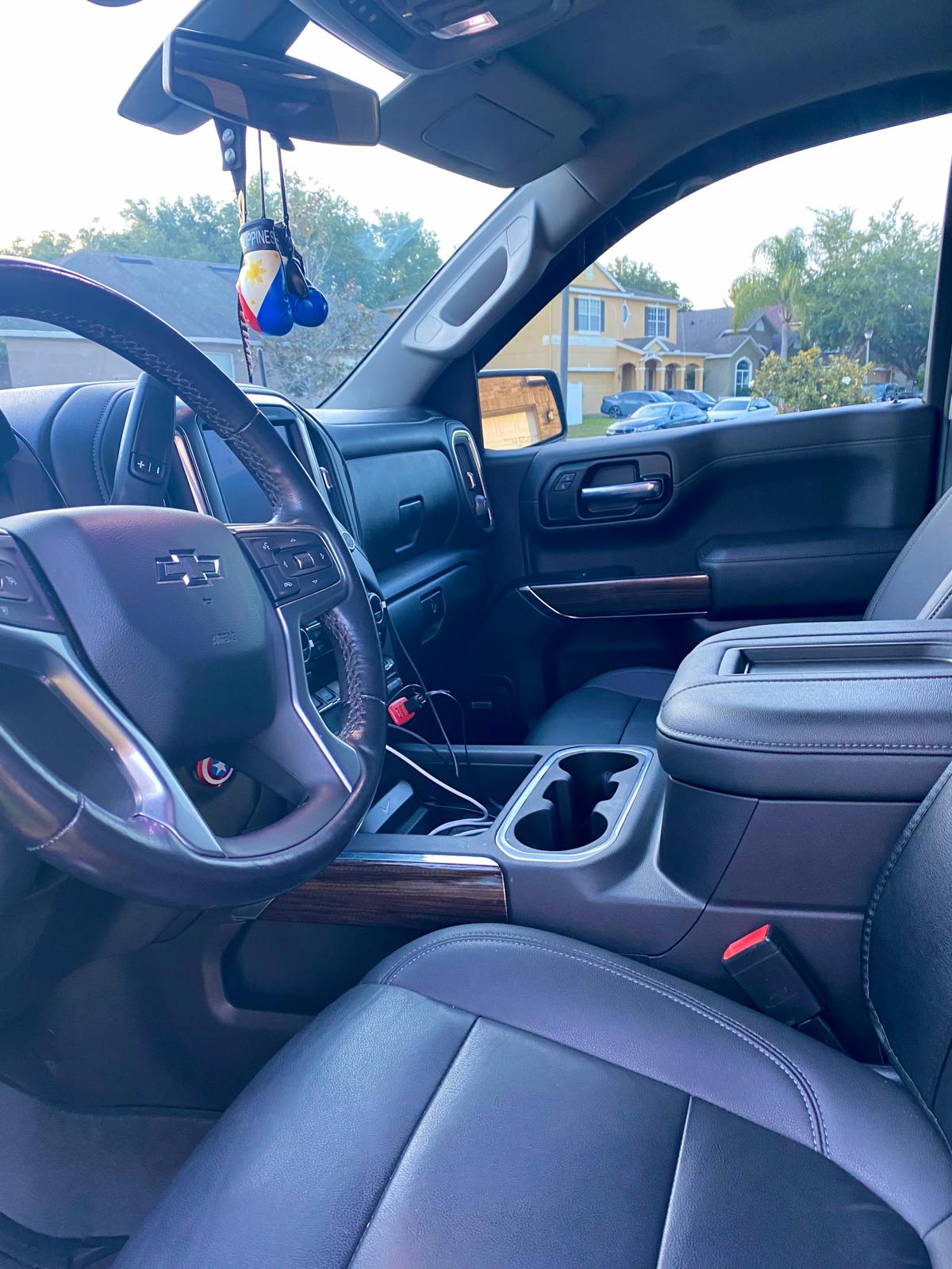 Used 2022 Chevrolet Silverado 1500 LT Trail Boss w/ LT Trail Boss Premium Package AWD/4WD image 11