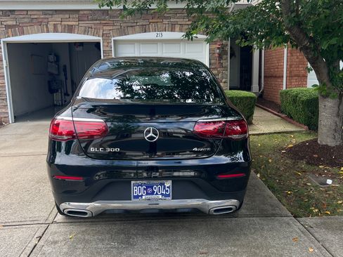 Used 2020 Mercedes-Benz GLC 300 4MATIC Coupe image 8