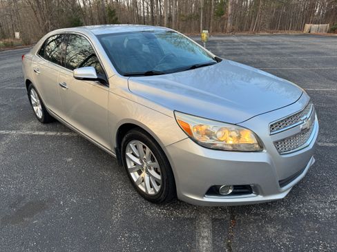 Used 2013 Chevrolet Malibu LTZ image 4