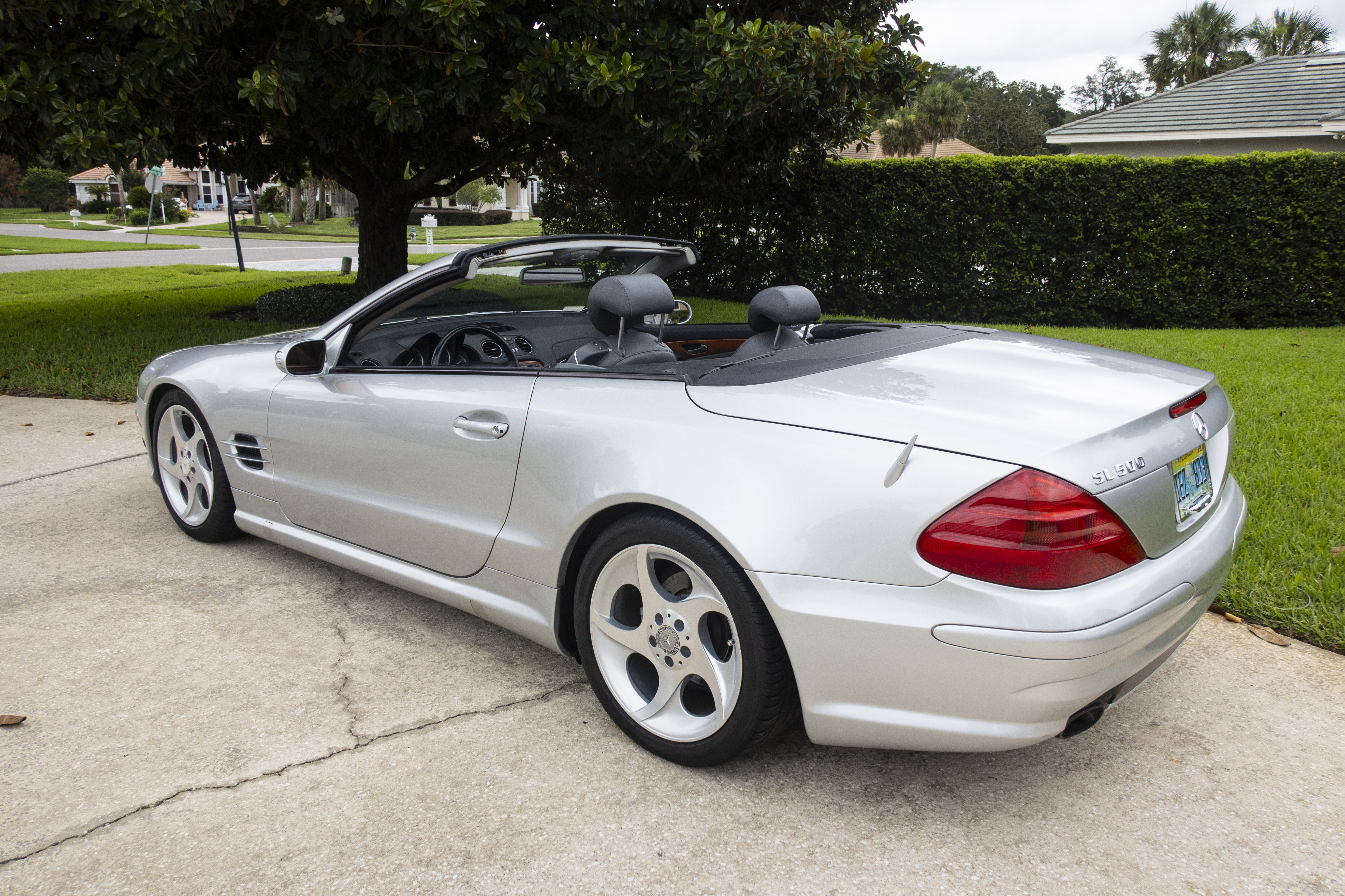 Used 2004 Mercedes-Benz SL 500 image 1