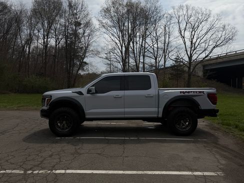 Used 2025 Ford F150 Raptor image 2