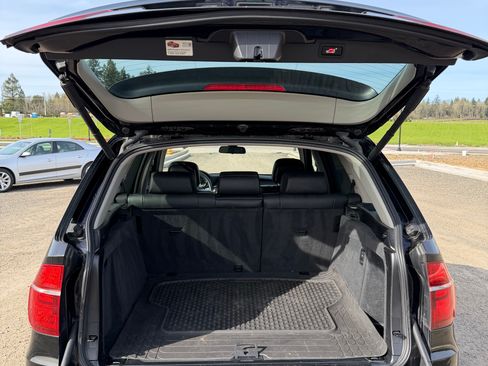 Used 2013 BMW X5 xDrive35i image 12