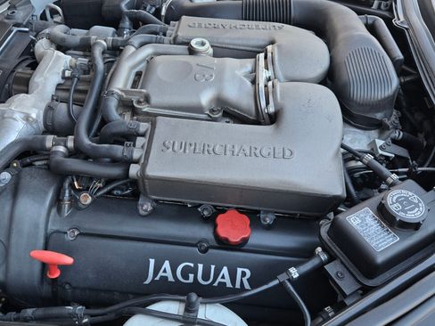 Used 2001 Jaguar XKR R Silverstone Convertible 2D image 4