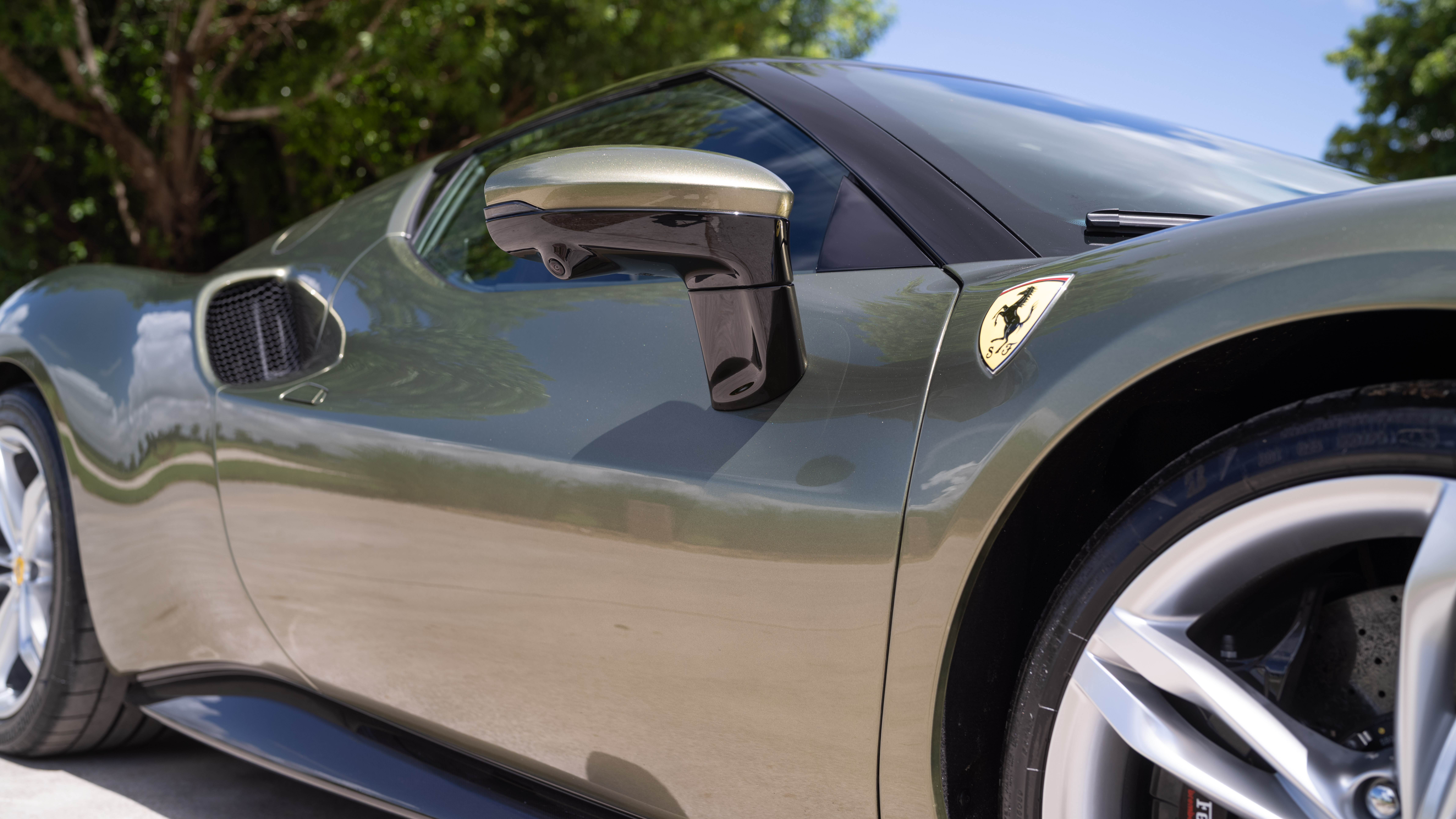 Used 2025 Ferrari 296 GTB RWD image 16