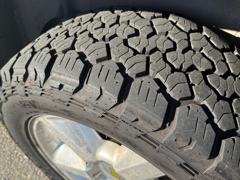 Used 2007 Chevrolet Tahoe LTZ w/ LTZ Preferred Equipment Group image 4