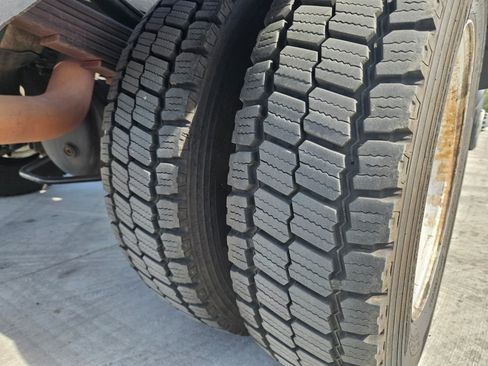 Used 2020 RAM 5500 Tradesman w/ Chrome Appearance Group image 16