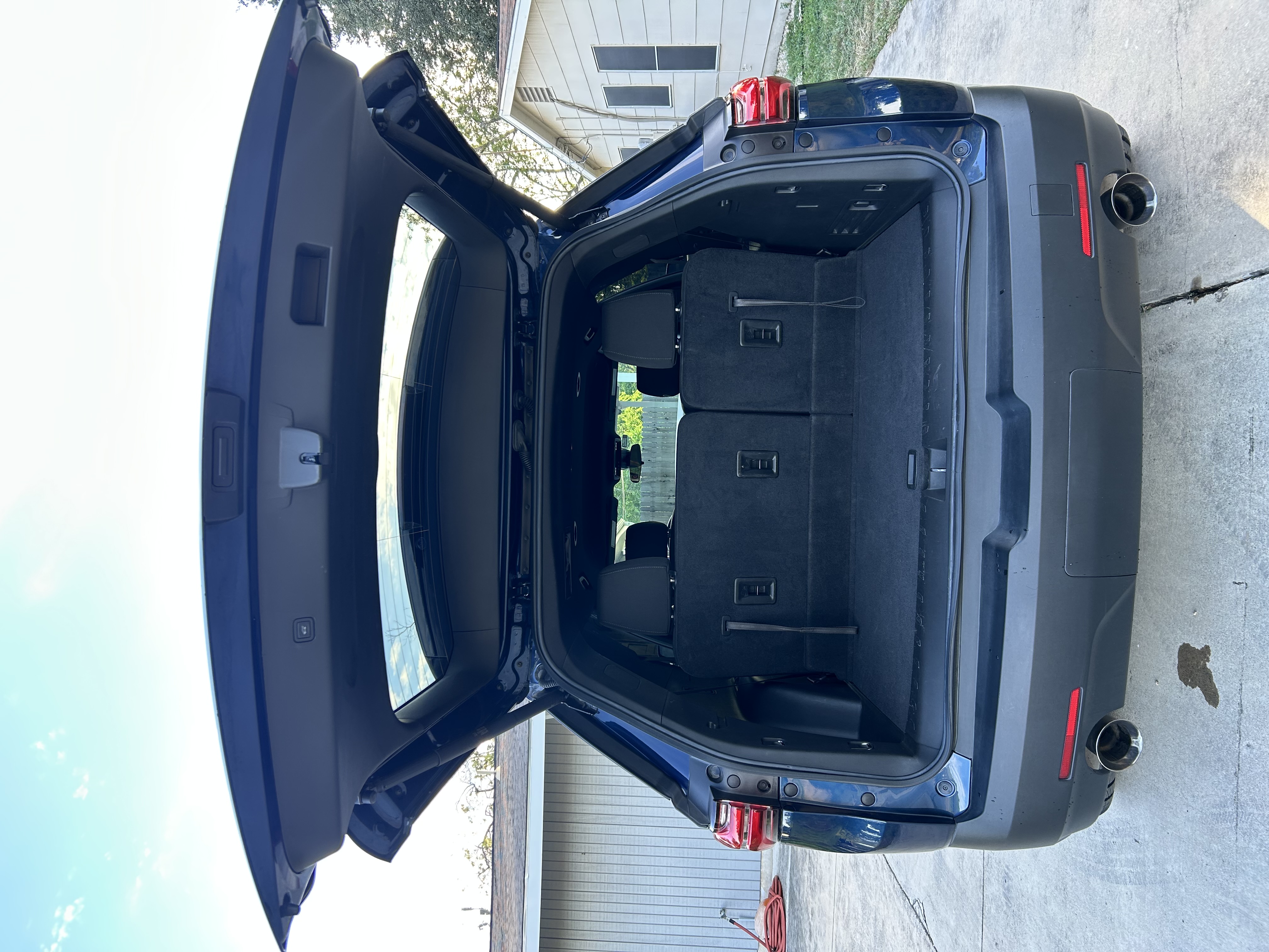 Used 2023 Chevrolet Traverse LT FWD image 13