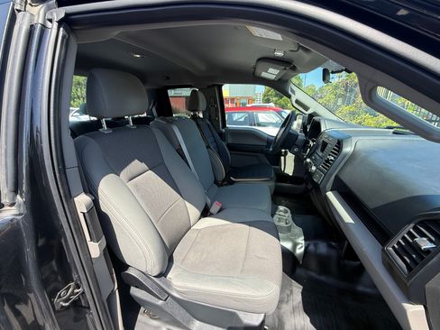 Used 2015 Ford F150 XL w/ Equipment Group 101A Mid AWD/4WD image 13