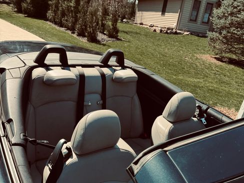 Used 2011 Lexus IS 350C w/ Luxury Pkg image 15