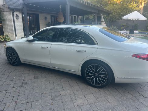 Used 2022 Mercedes-Benz S 580 4MATIC Sedan image 9